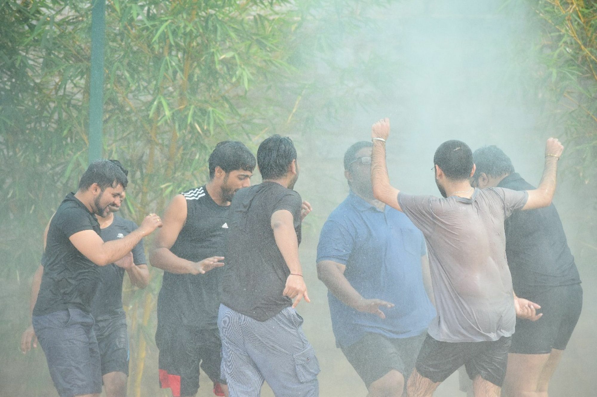 พาร์ค โฮเต็ล แอนด์ รีสอร์ต Hotel Kaglipur ภายนอก รูปภาพ